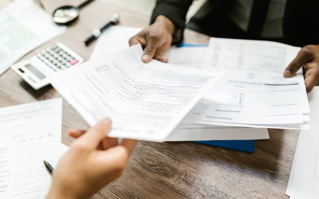 Inventarizatsiya va ombor auditi: farqi va qachon kerak